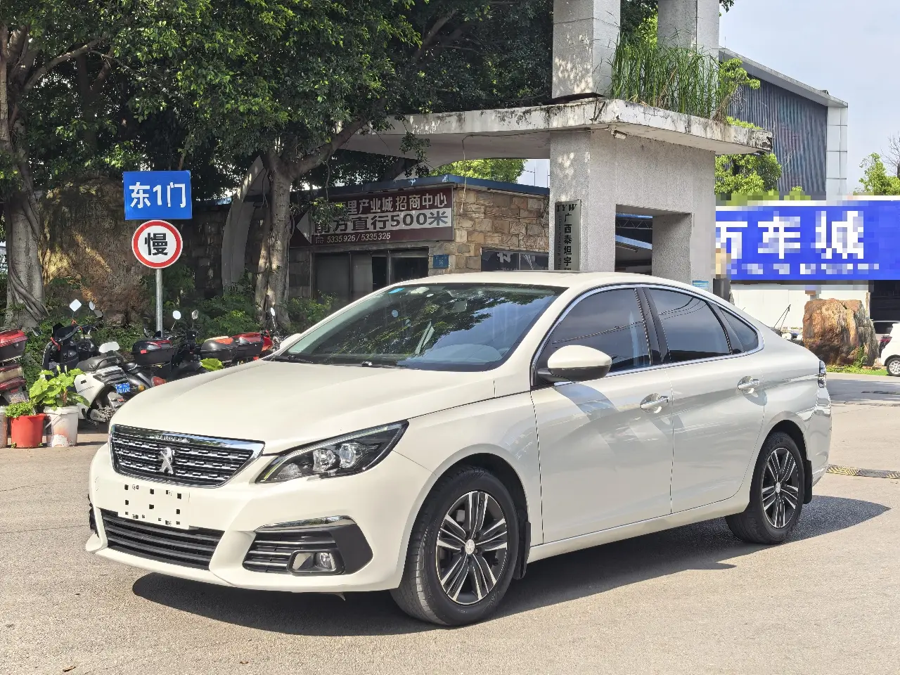 Peugeot 308