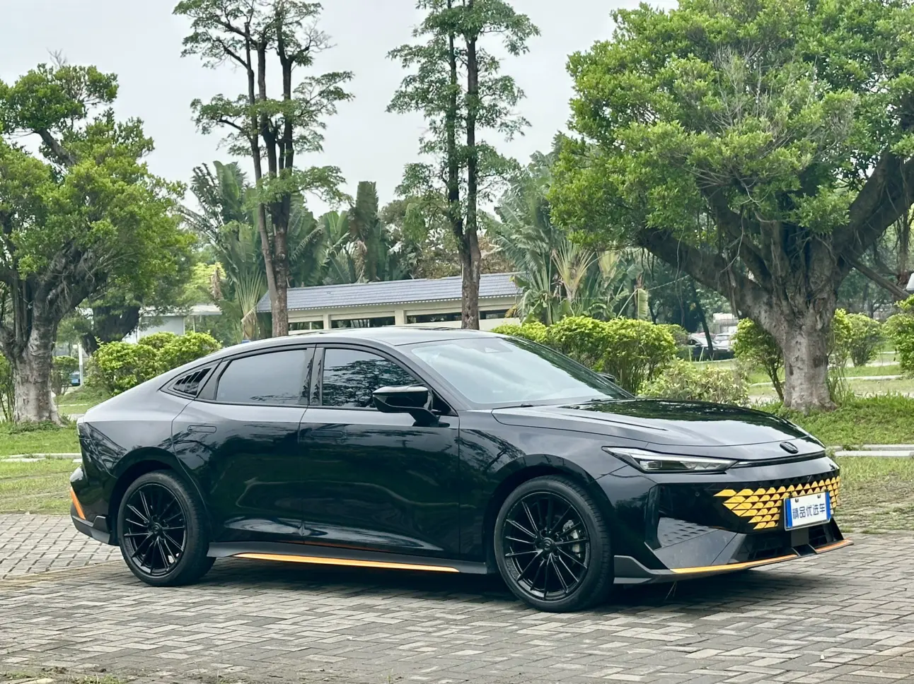 Changan UNI-V