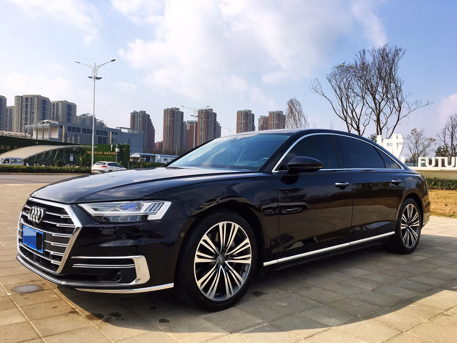 Audi A8