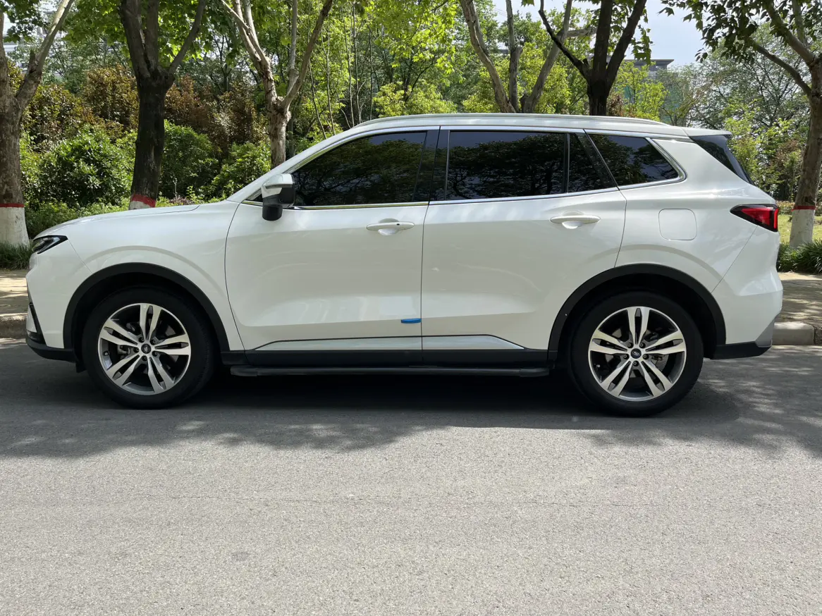 Ford Equator Sport
