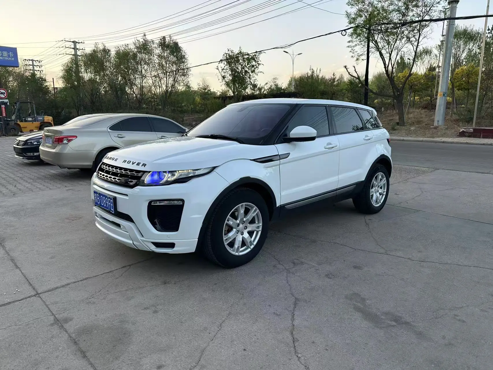 Land Rover Range Rover Evoque  из Китая
