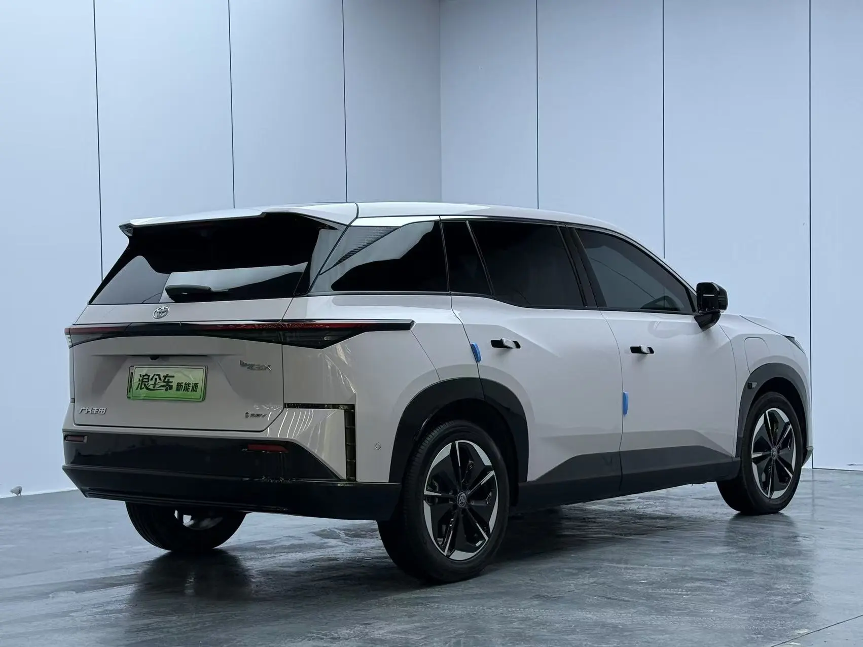 Toyota Bozhi 3X
