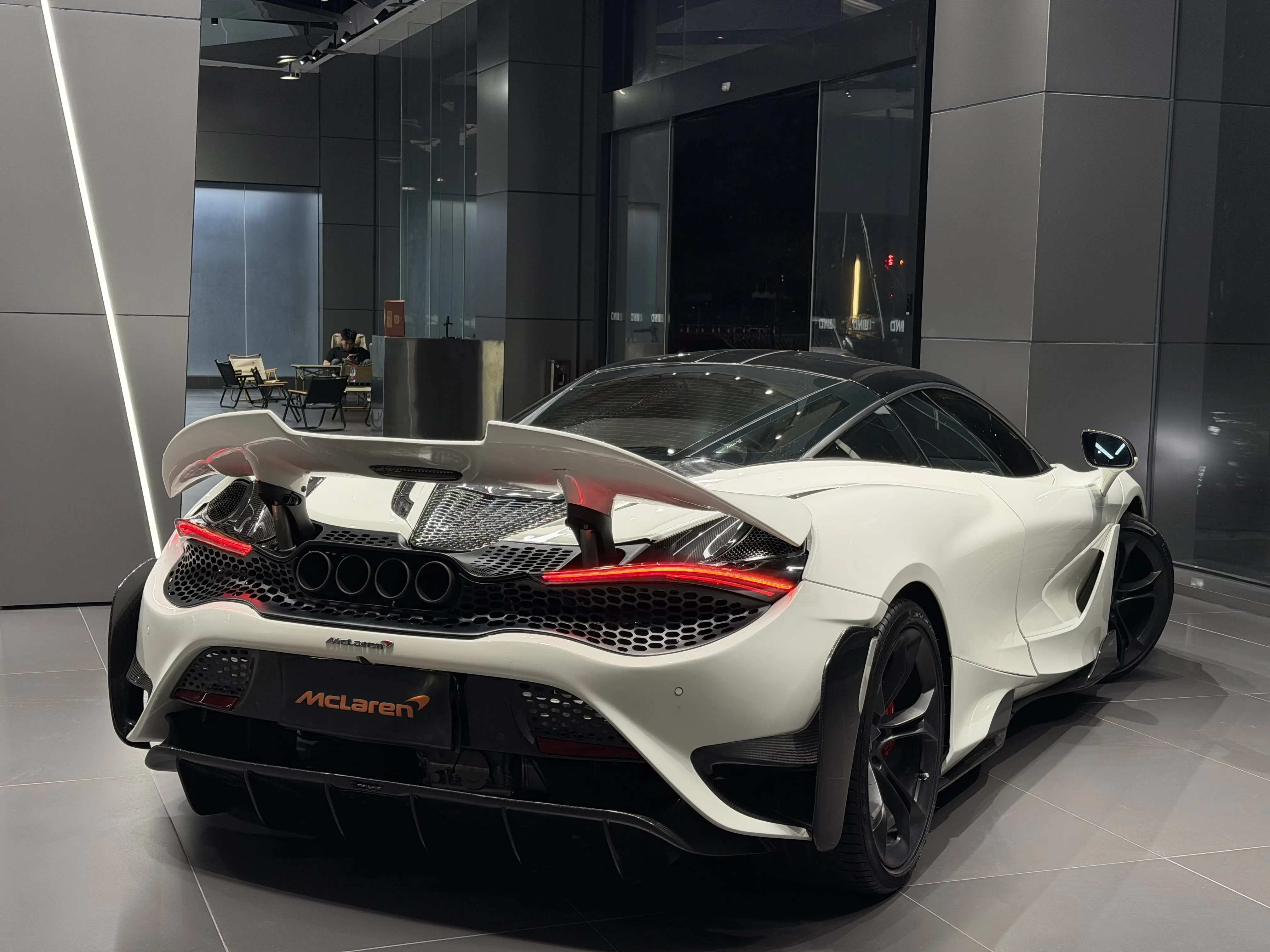 McLaren 720S