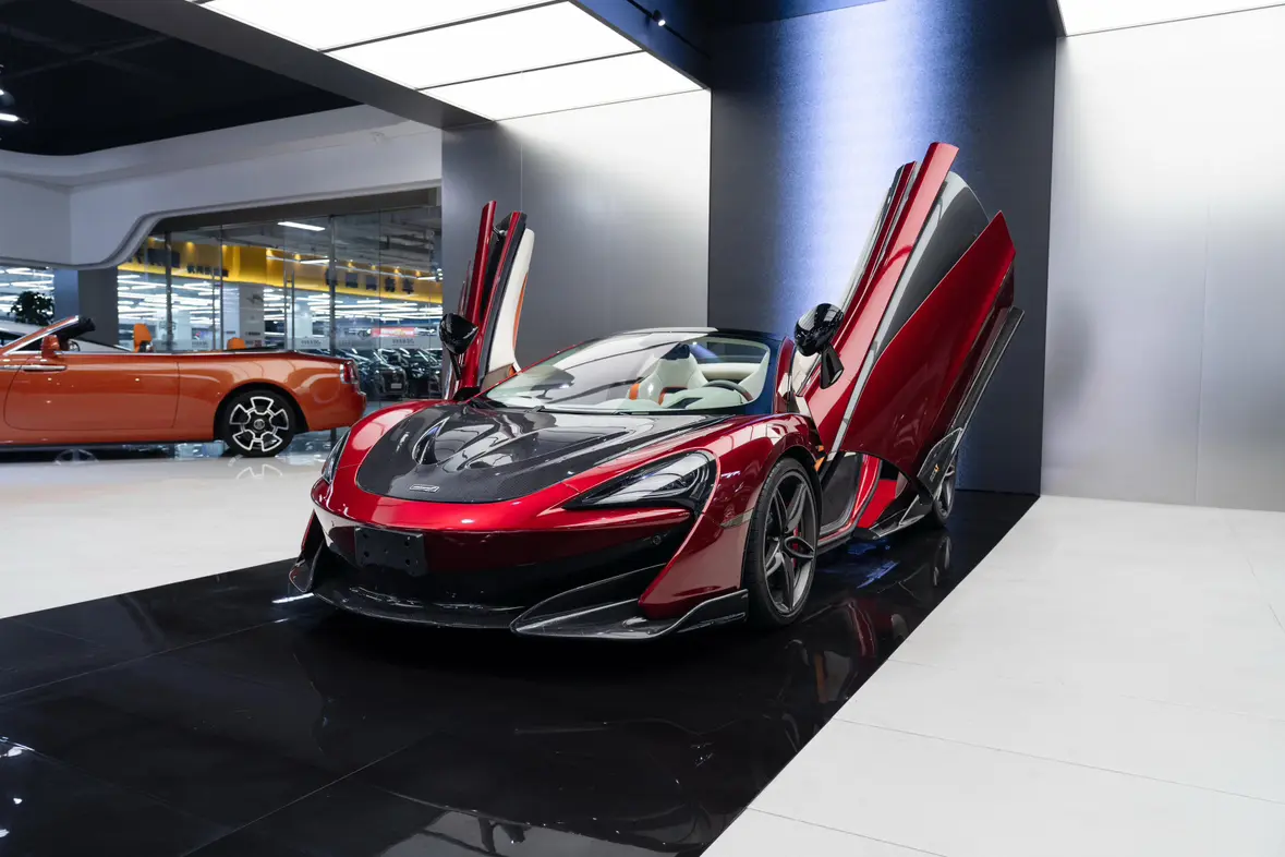 McLaren 570S