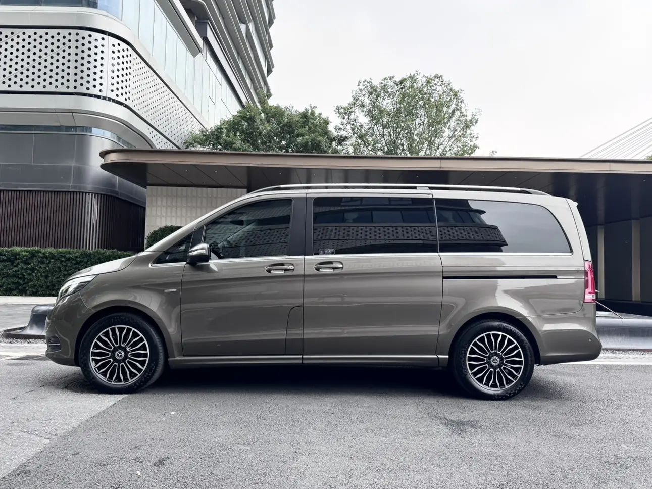 Mercedes-Benz Mercedes Benz V Class