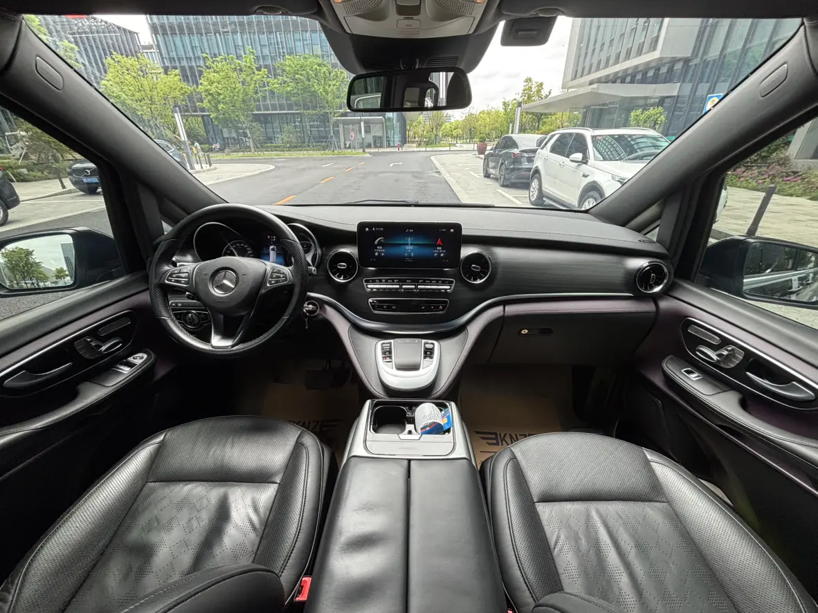 Mercedes-Benz Mercedes Benz V Class