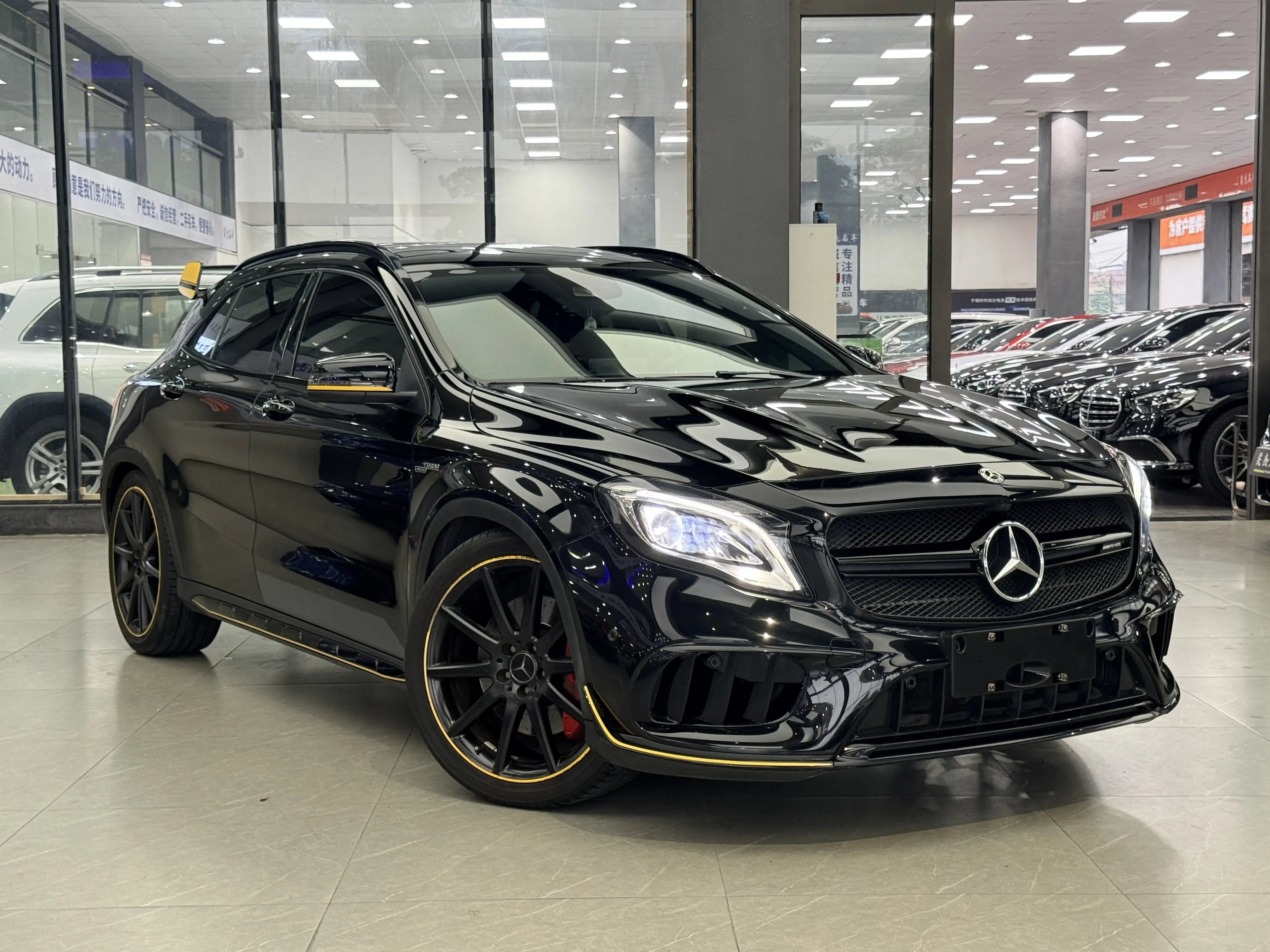 Mercedes-Benz GLA AMG