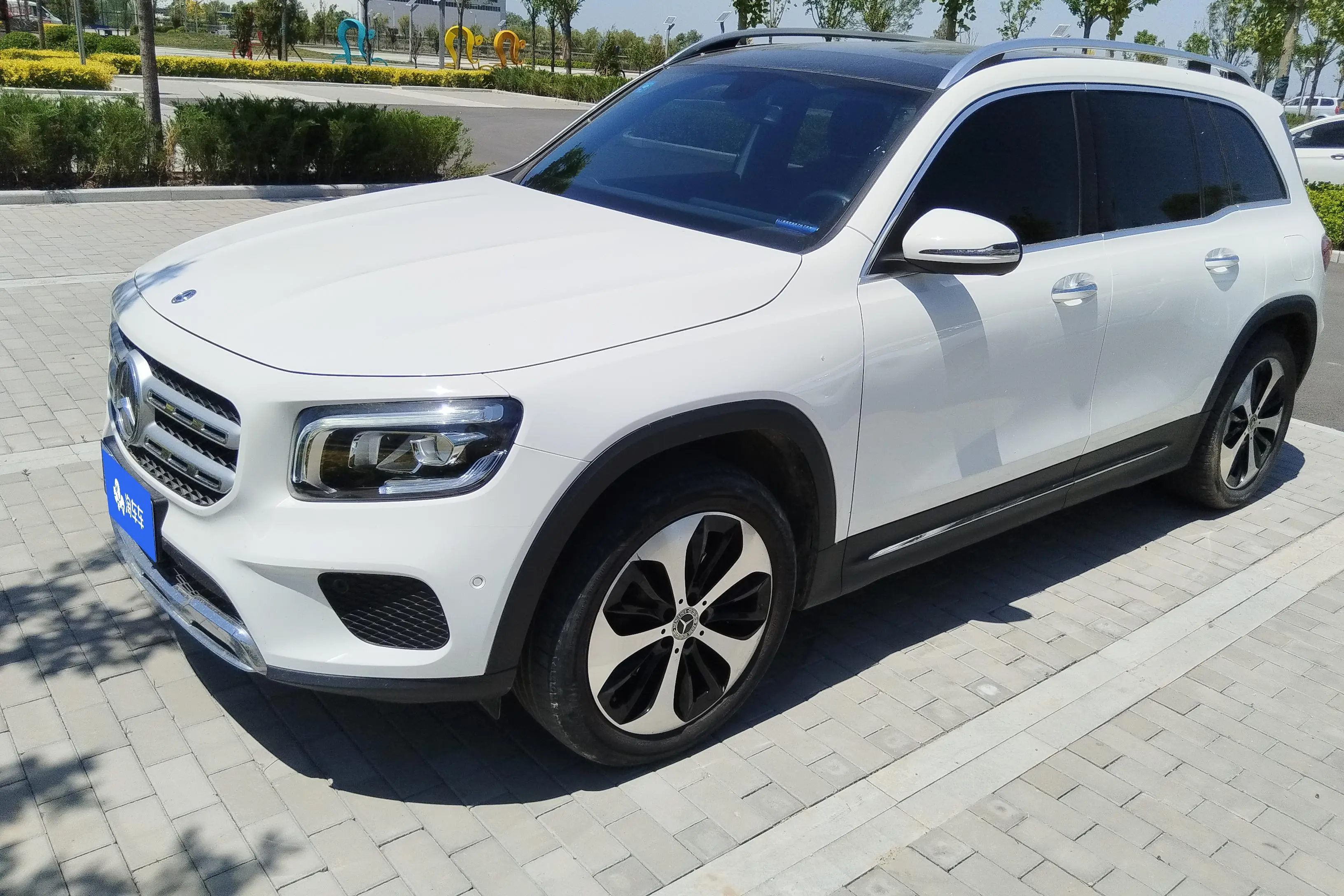 Mercedes-Benz GLB