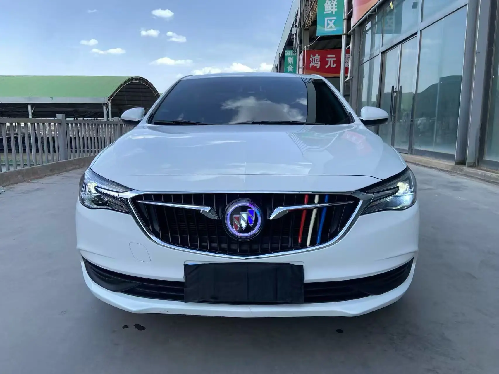 Buick Yinglang