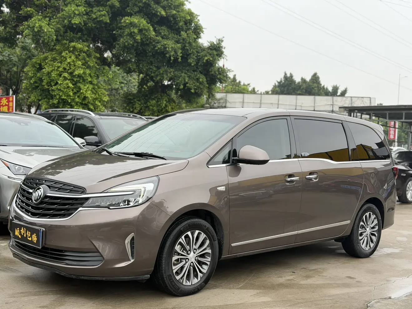 Buick GL8