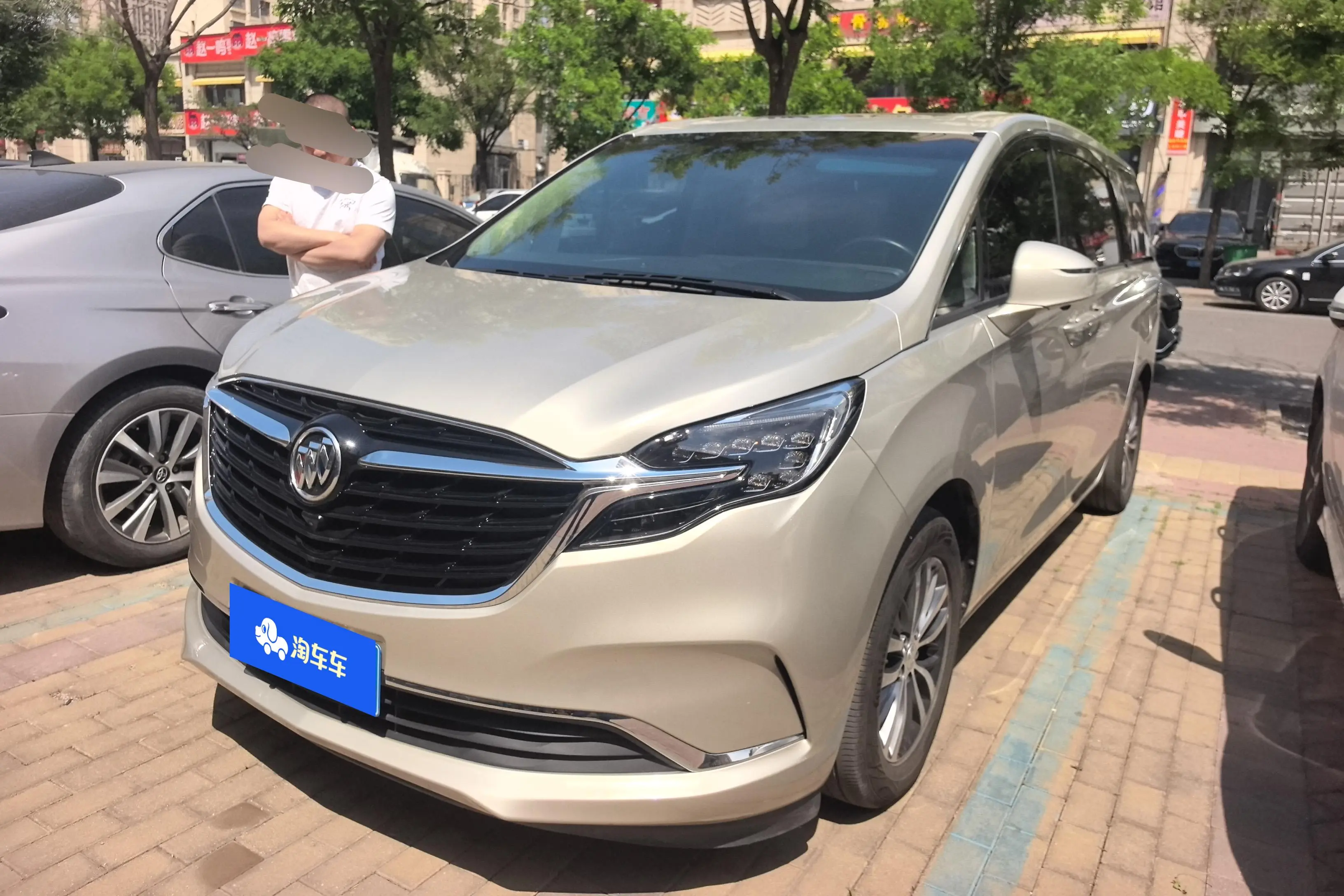 Buick GL8