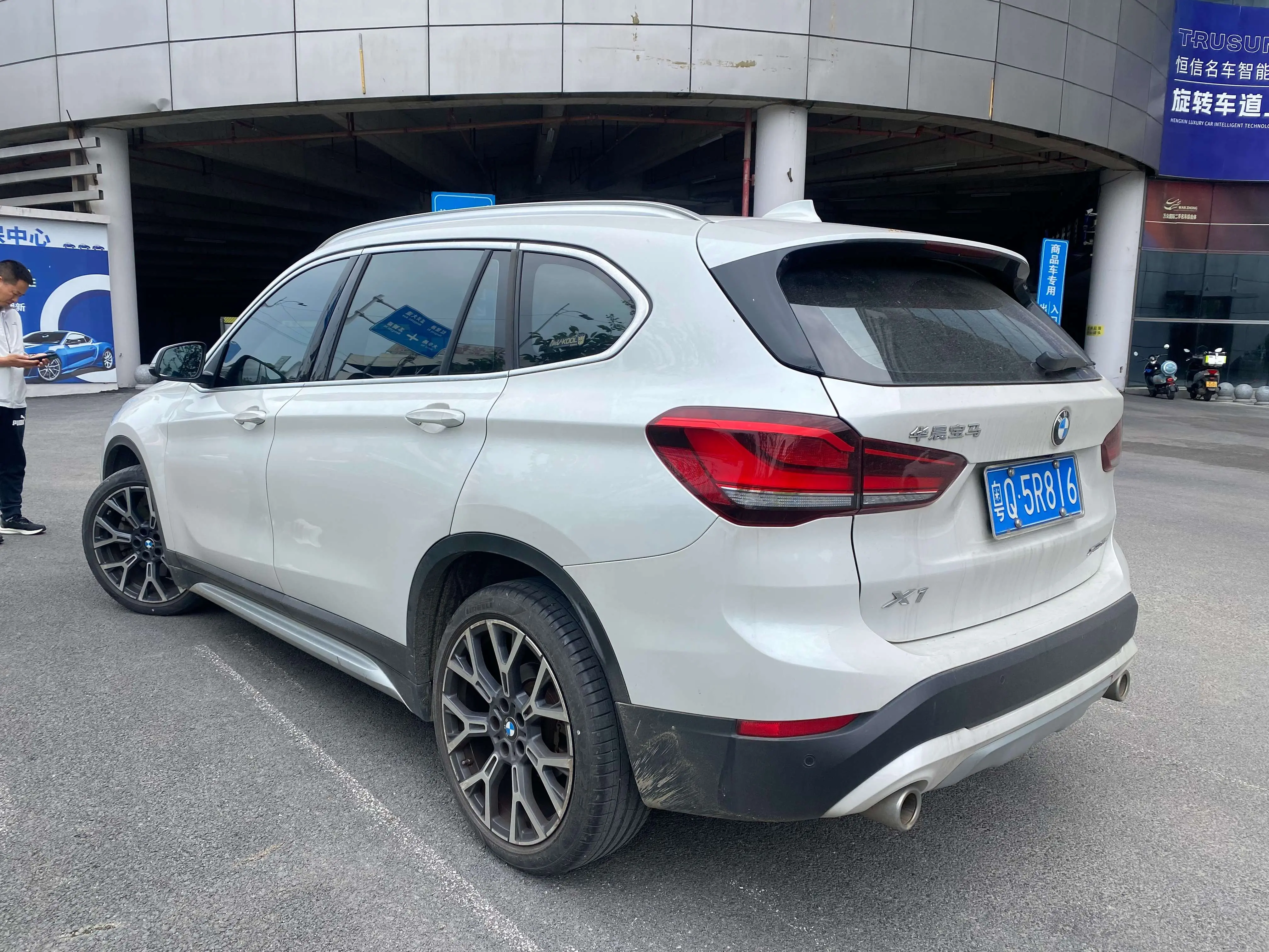 BMW X1