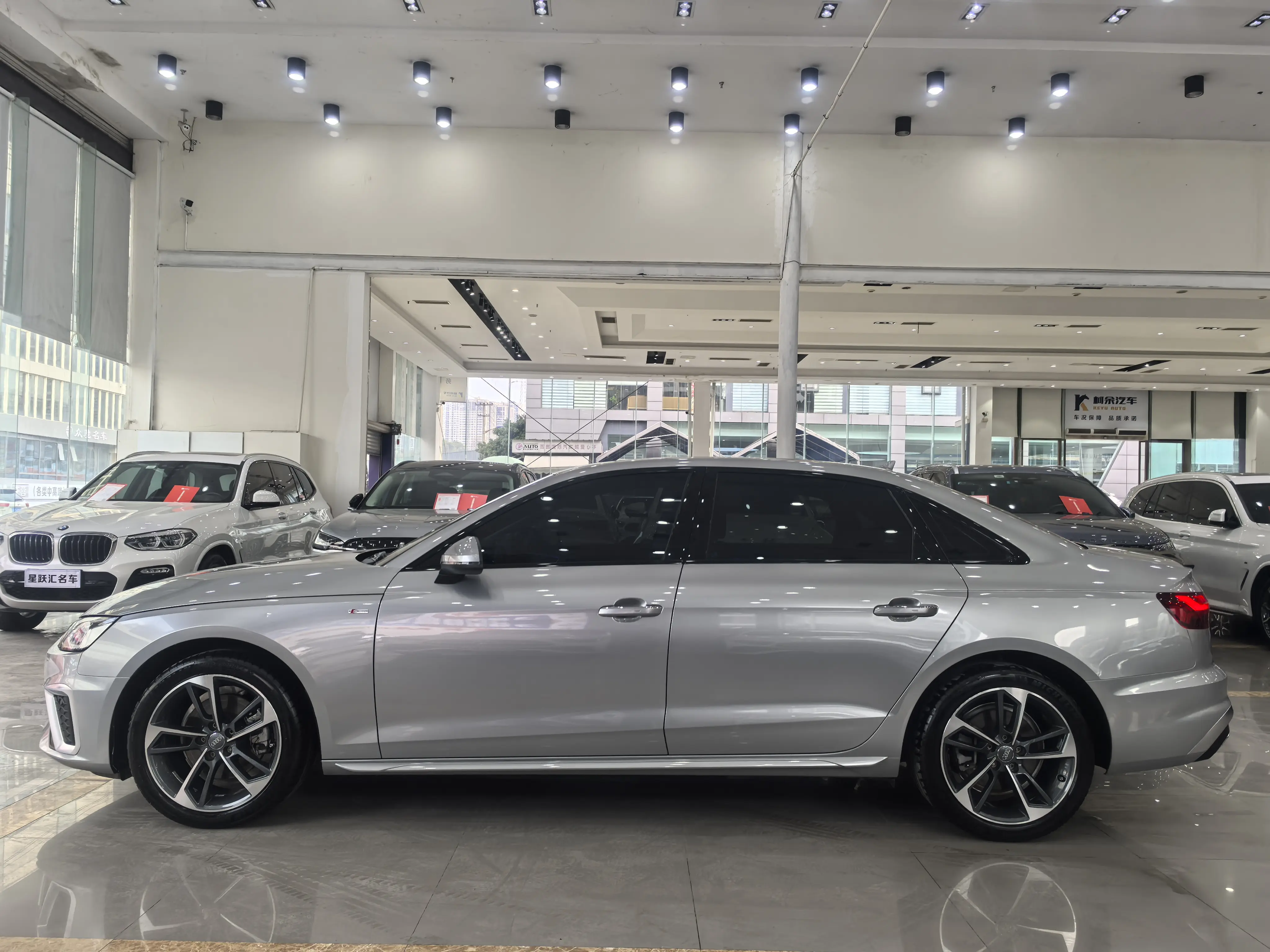 Audi A4L