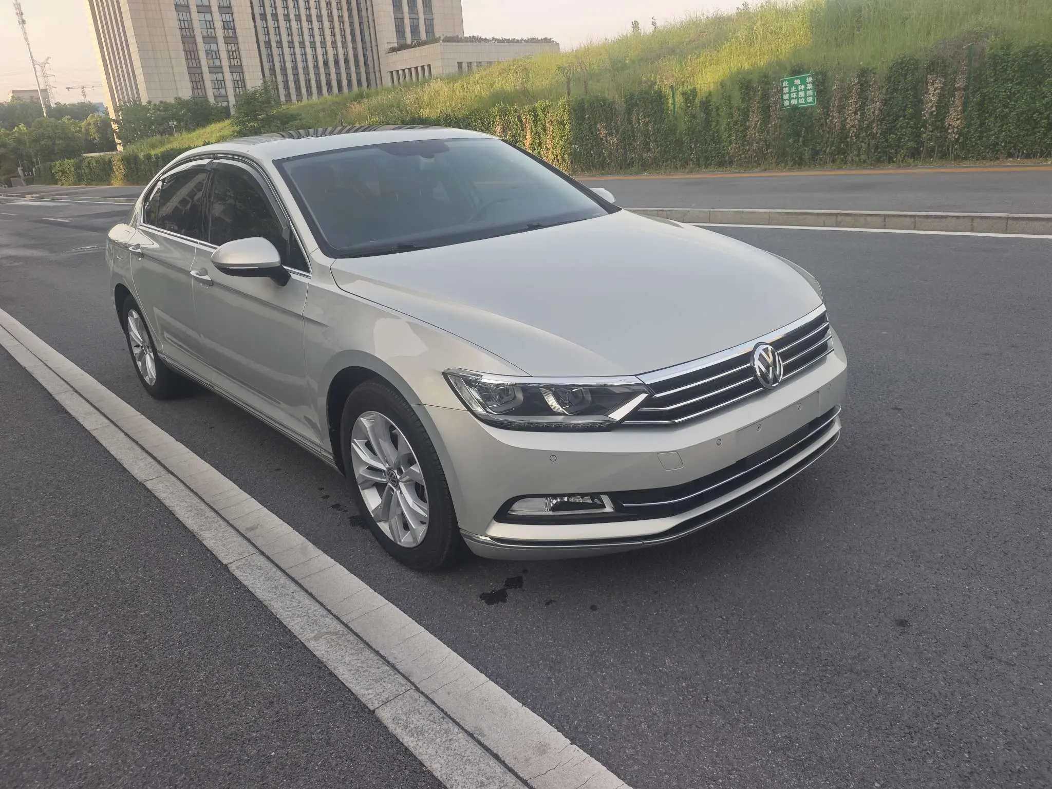 Volkswagen Magotan