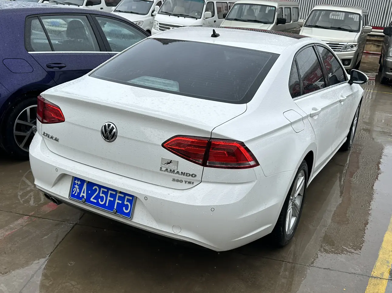 Volkswagen Lamando