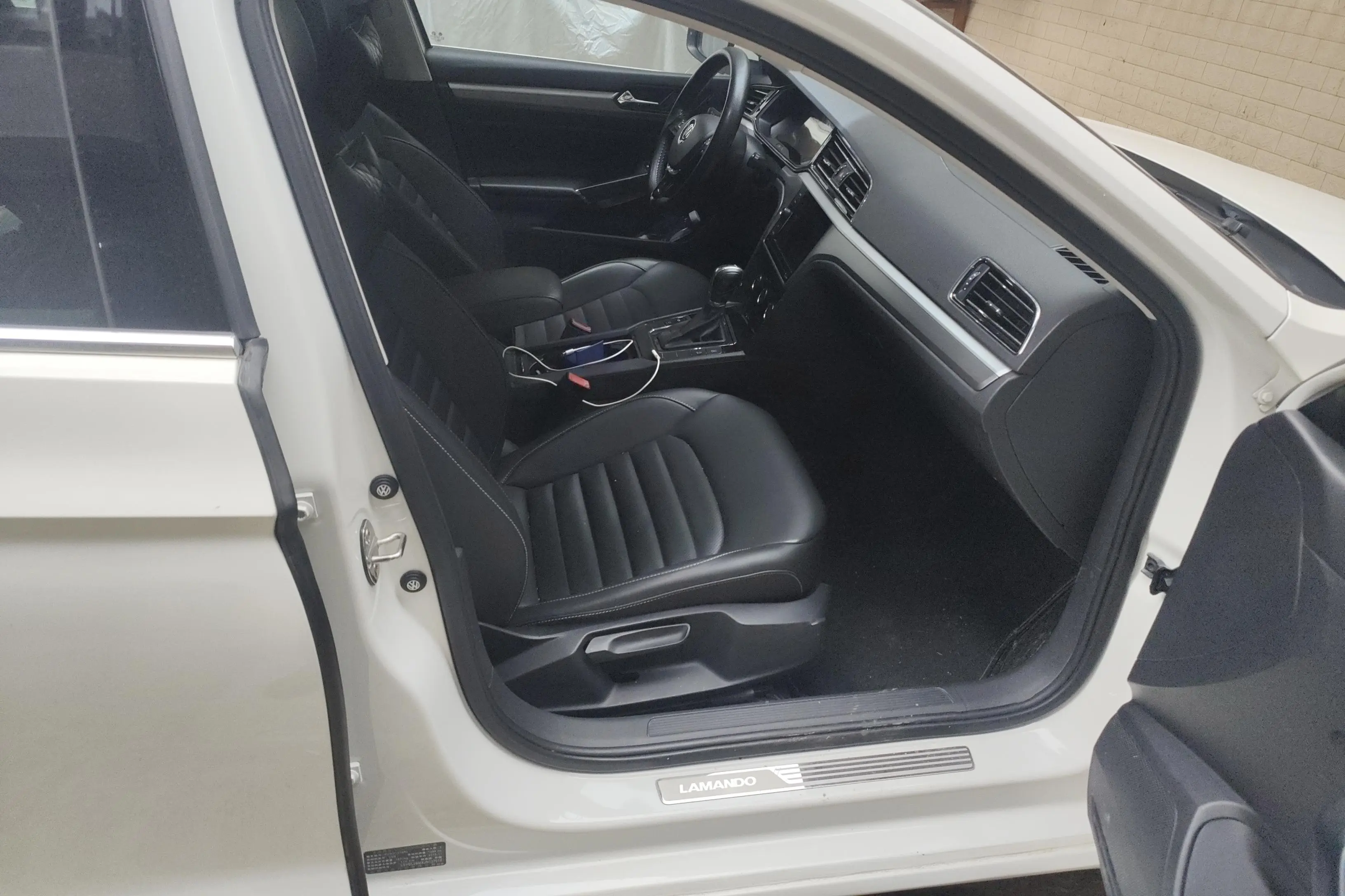 Volkswagen Lamando