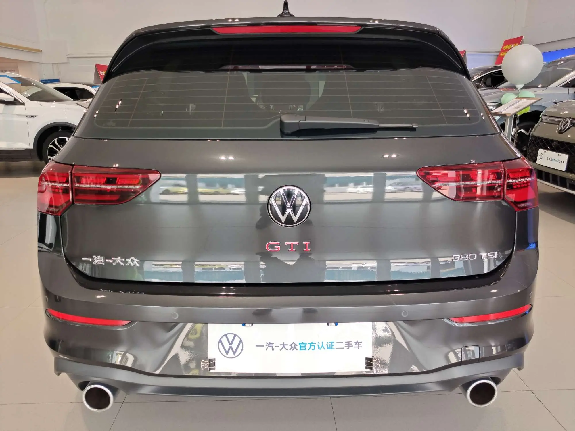 Volkswagen Golf GTI