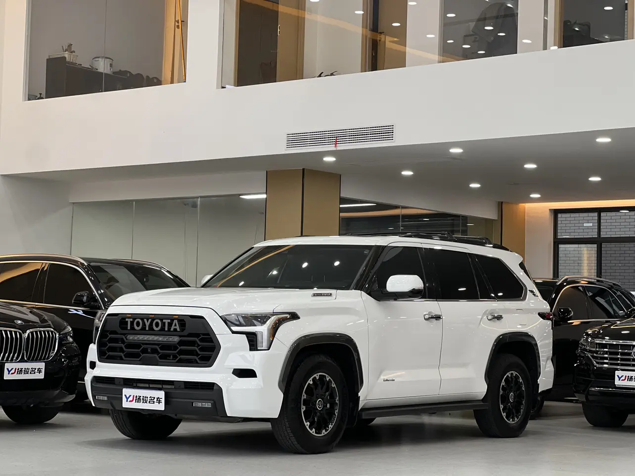 Toyota Sequoia