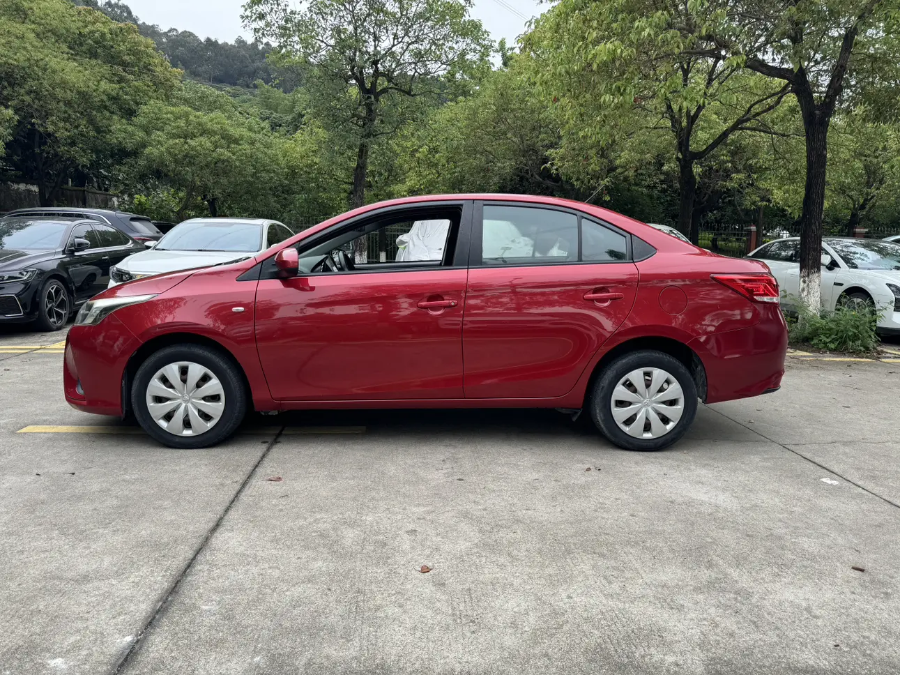 Toyota YARiS L Enjoy