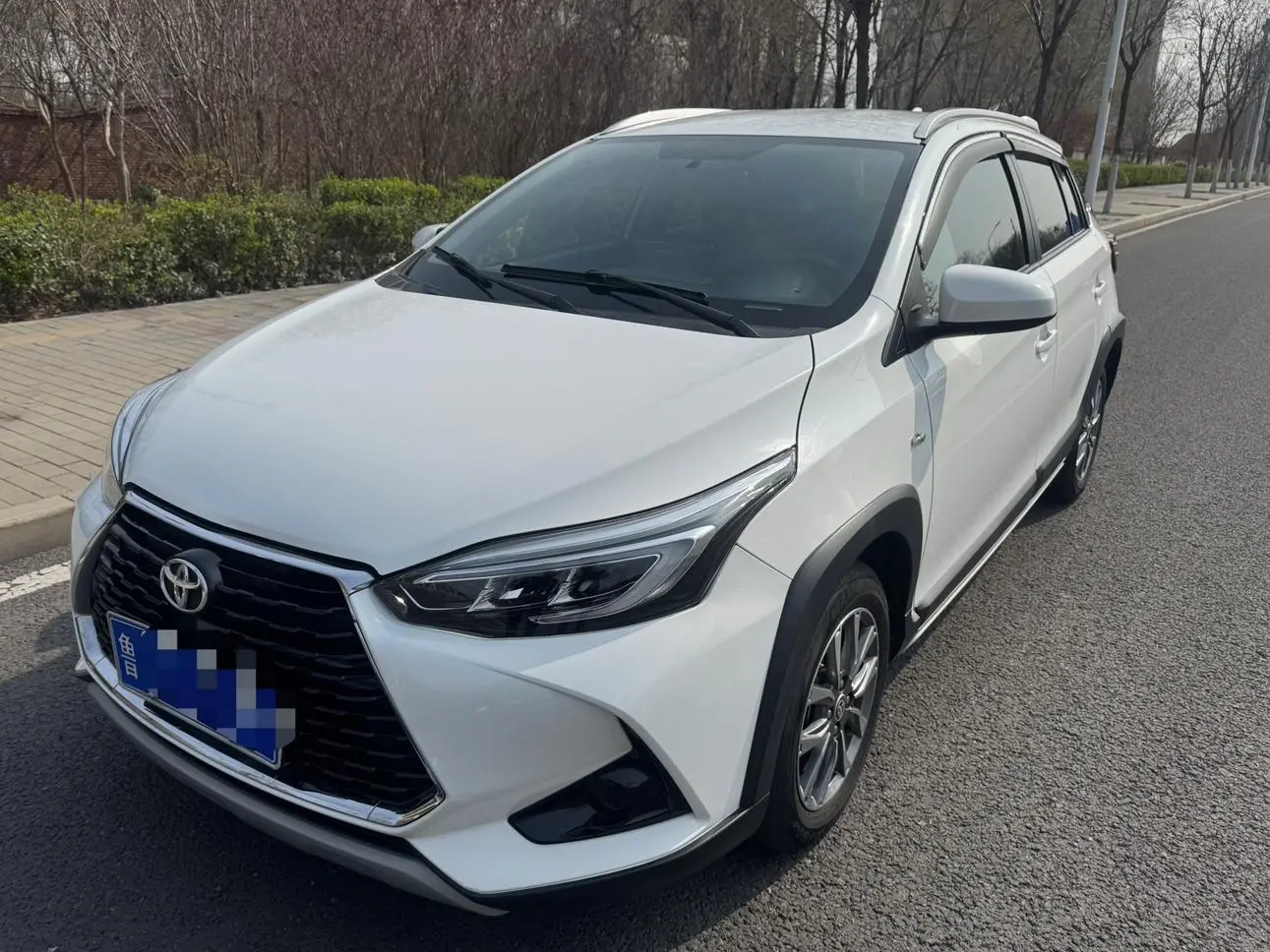 Toyota Yaris L