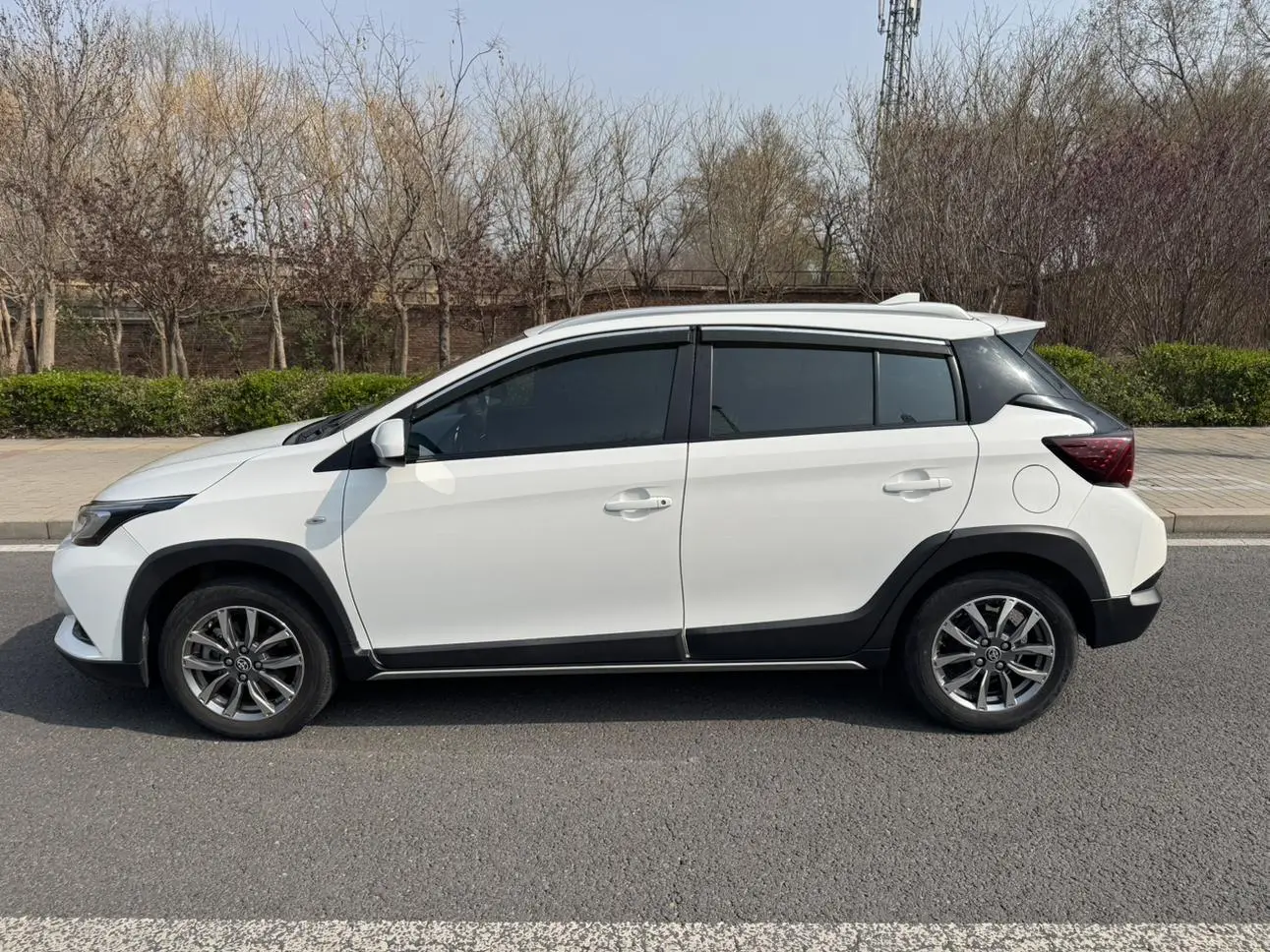 Toyota Yaris L
