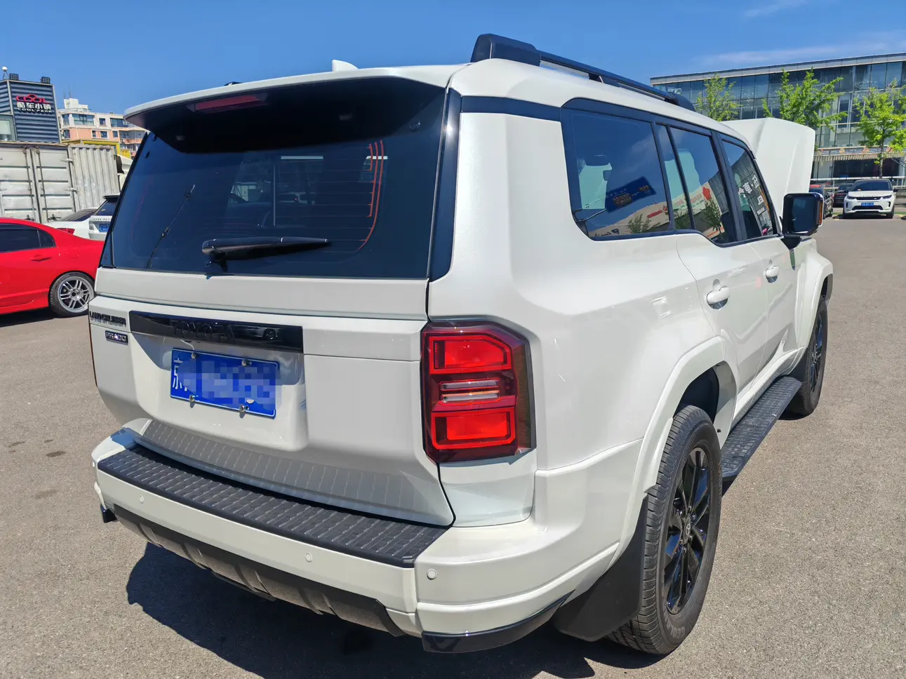 Toyota Prado