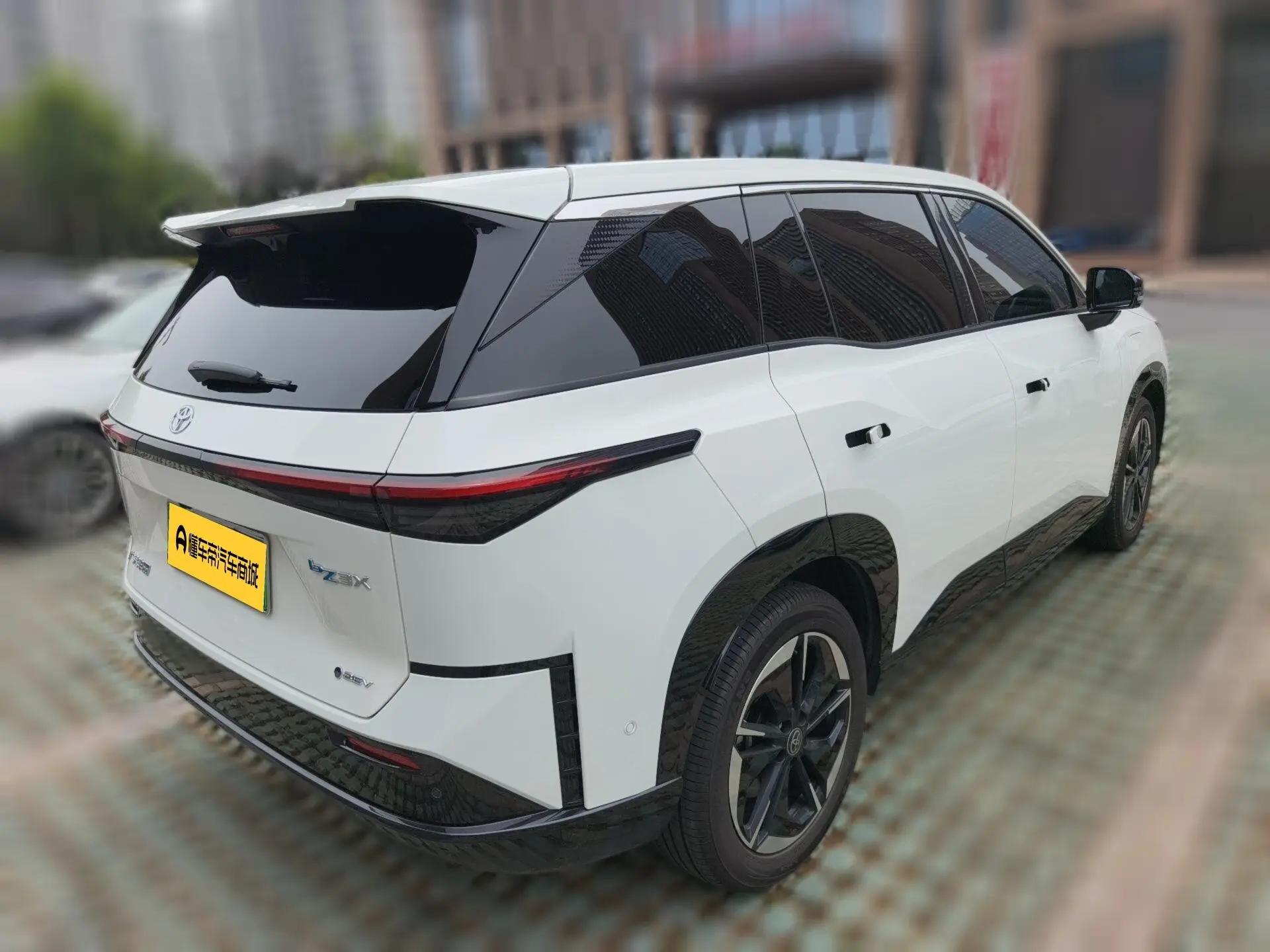 Toyota Bozhi 3X