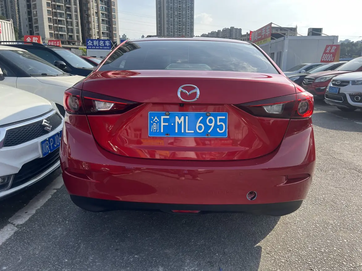 Mazda Axela