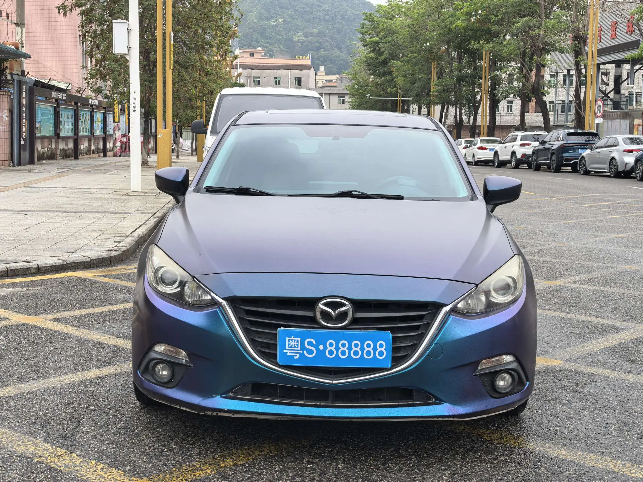 Mazda Axela