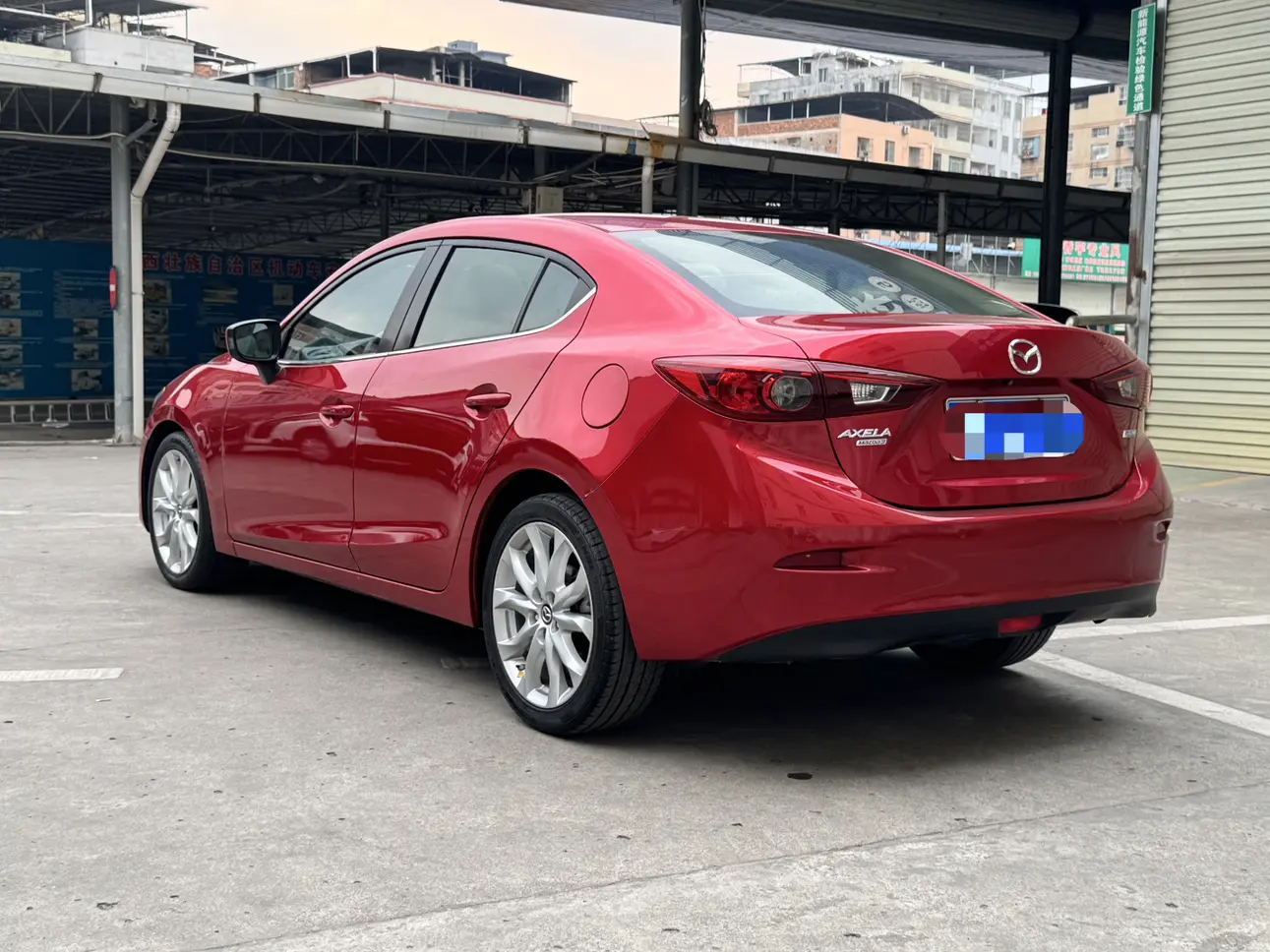 Mazda Axela