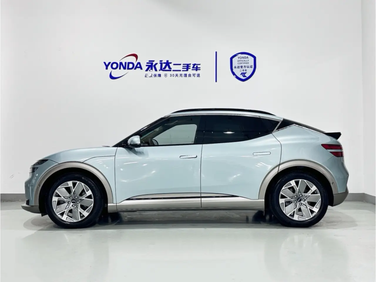 Genesis GV60