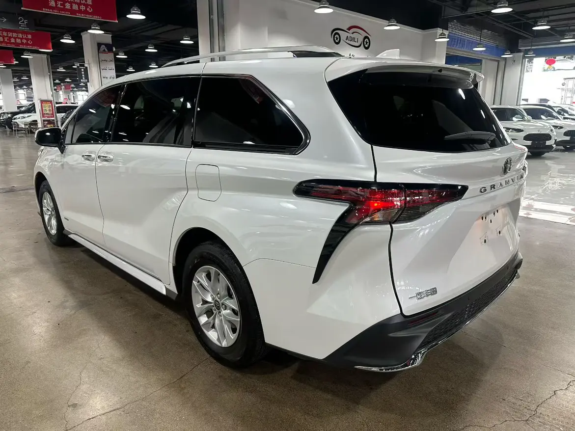 Toyota Granvia