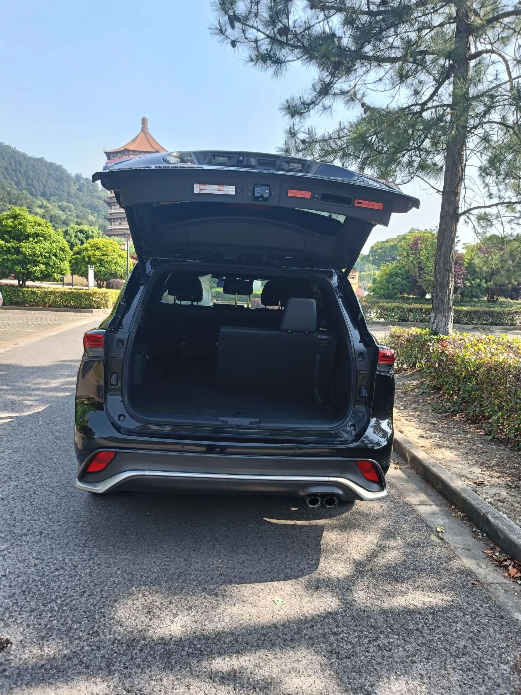 Toyota Crown Kluger