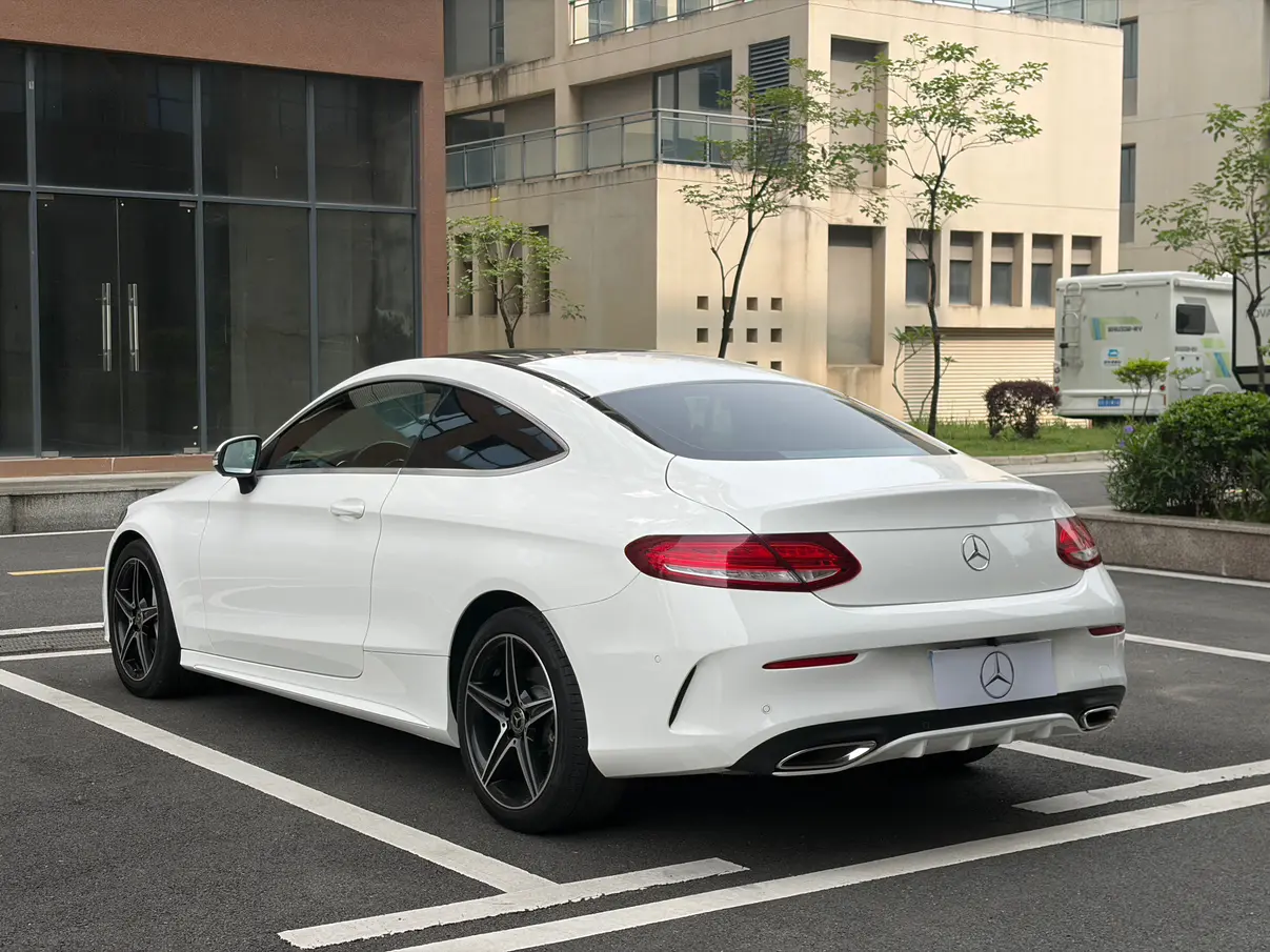 Mercedes-Benz C-Class