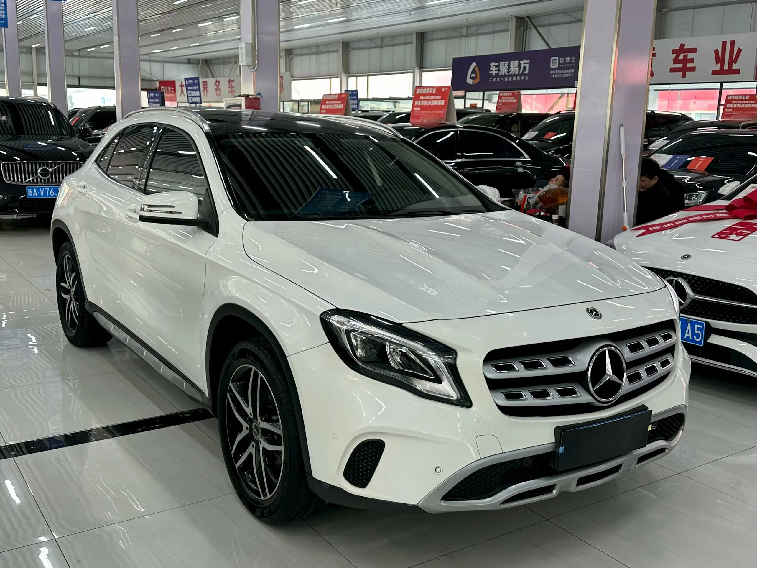 Mercedes-Benz GLA