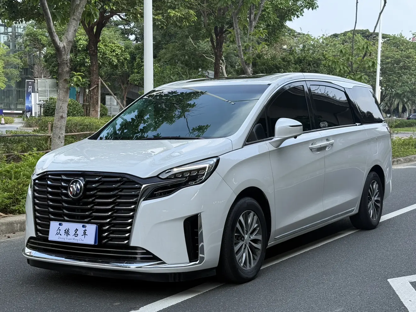 Buick GL8