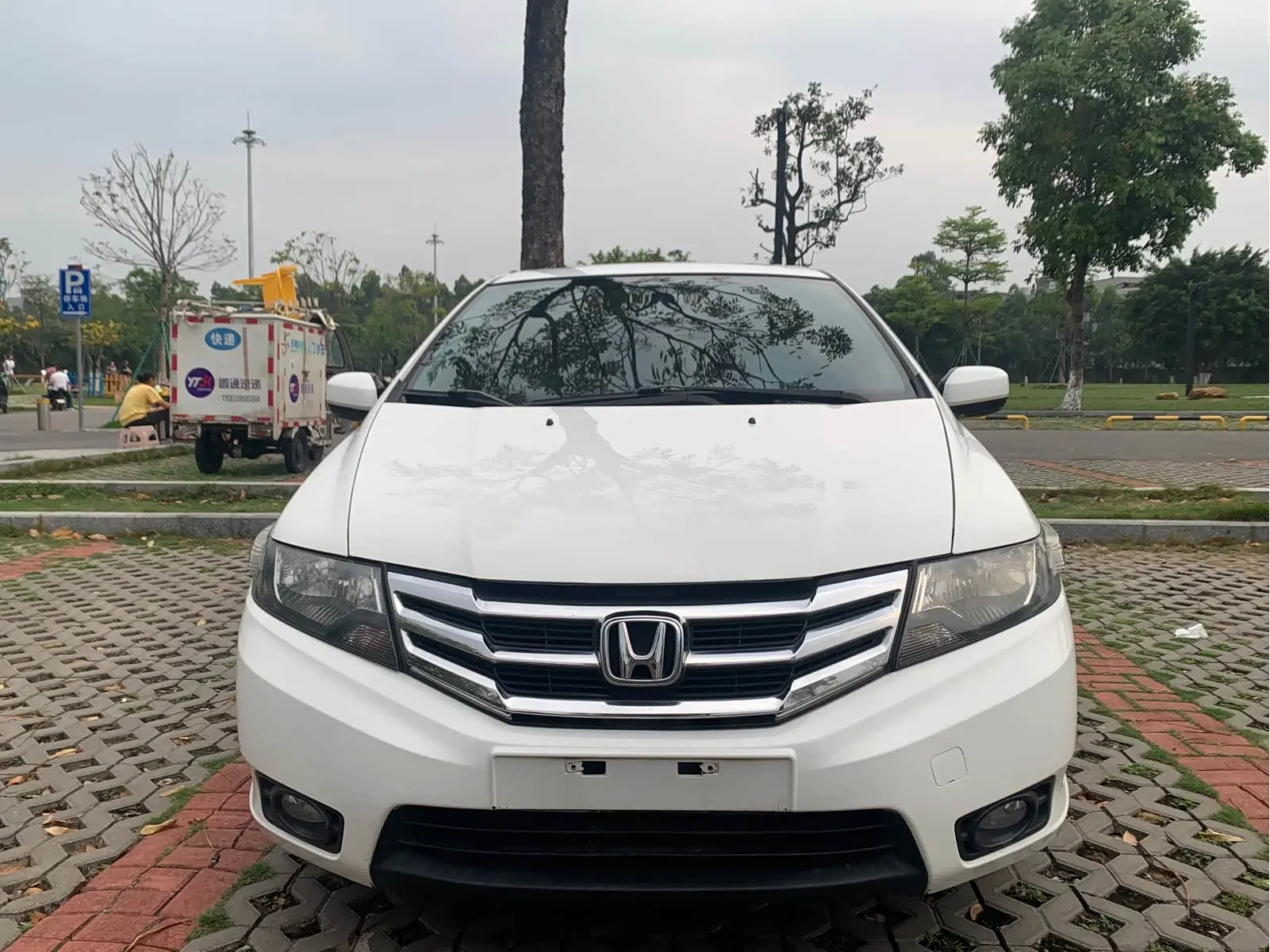 Honda Avant-garde classic