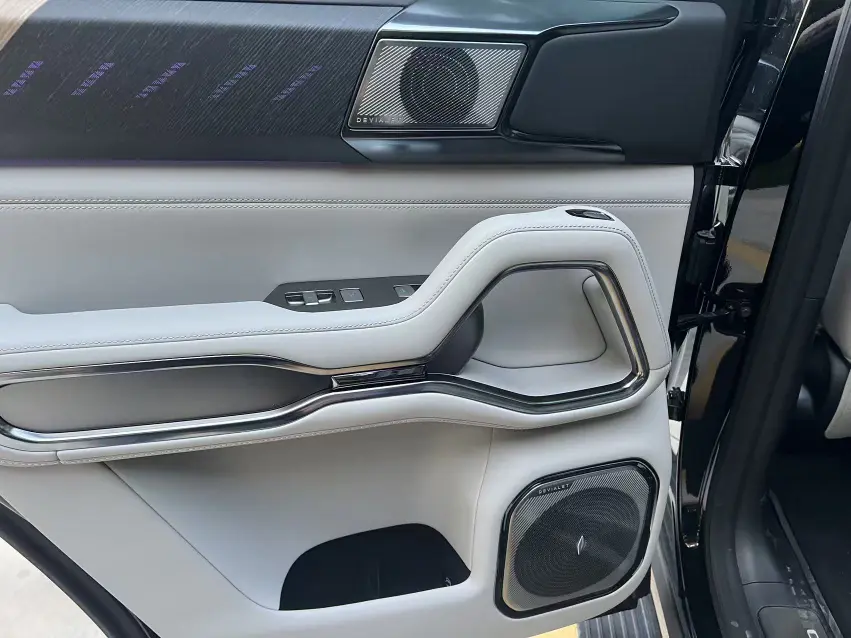 BYD Leopard Leopard 8