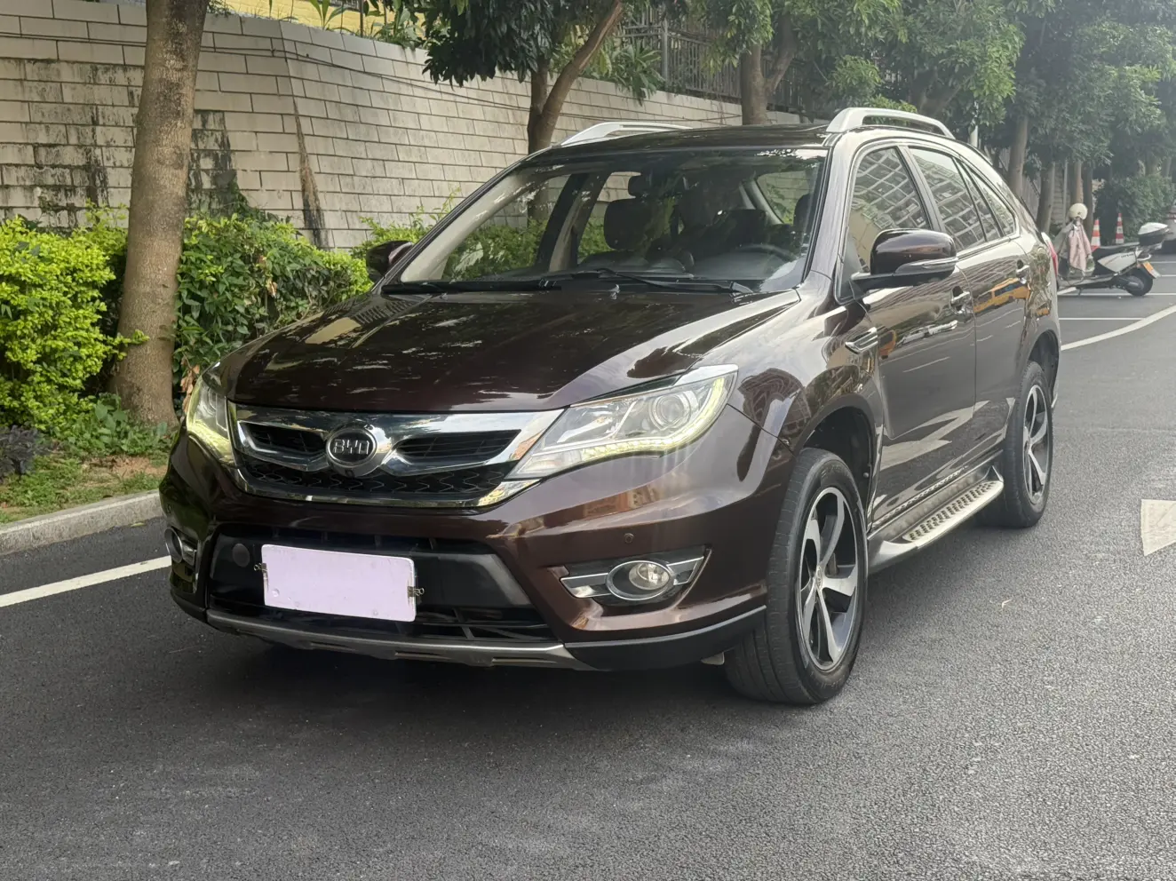 BYD S7