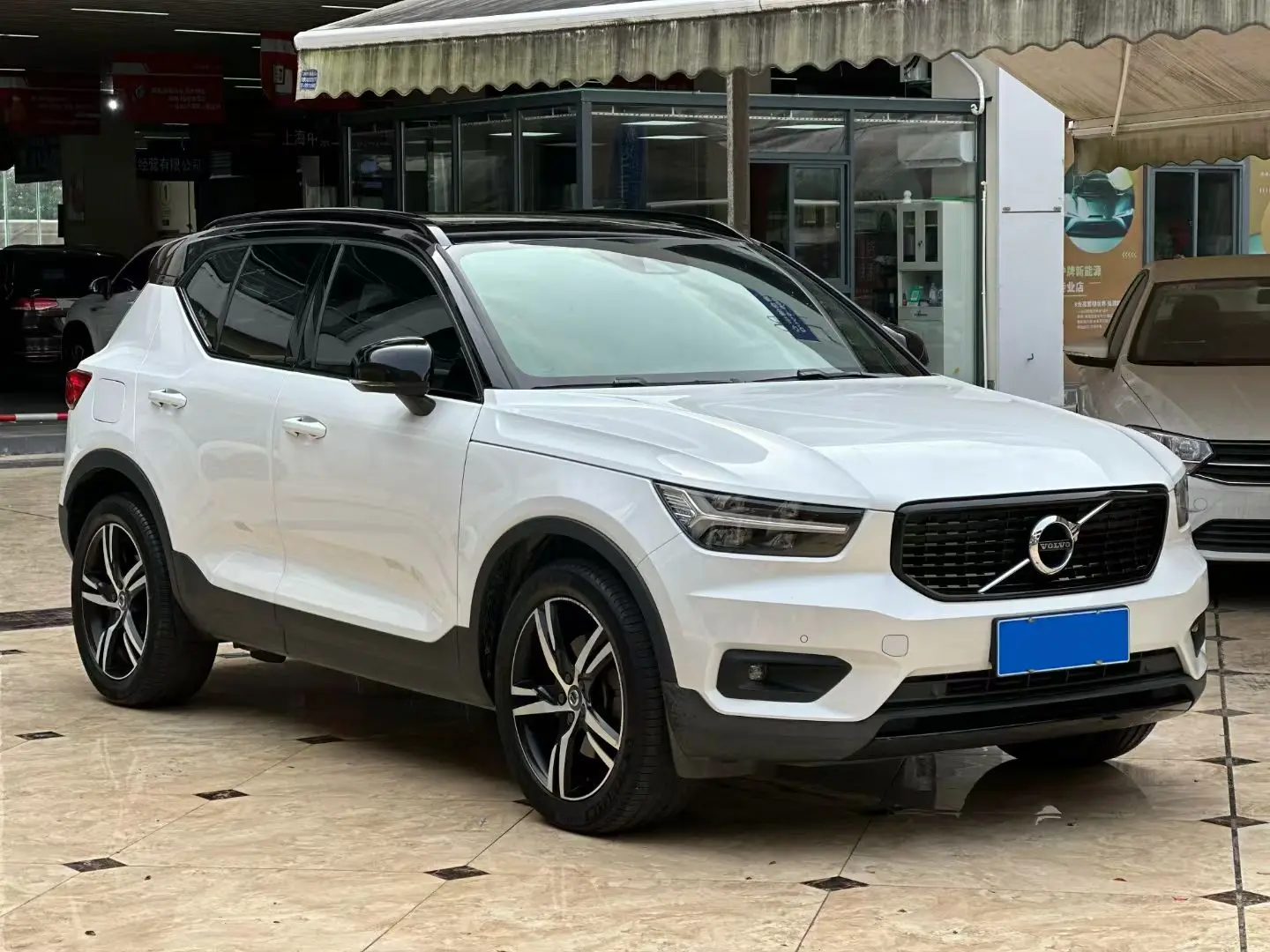 Volvo XC40