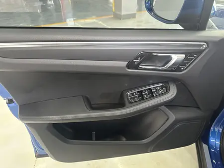 catalog-car-13