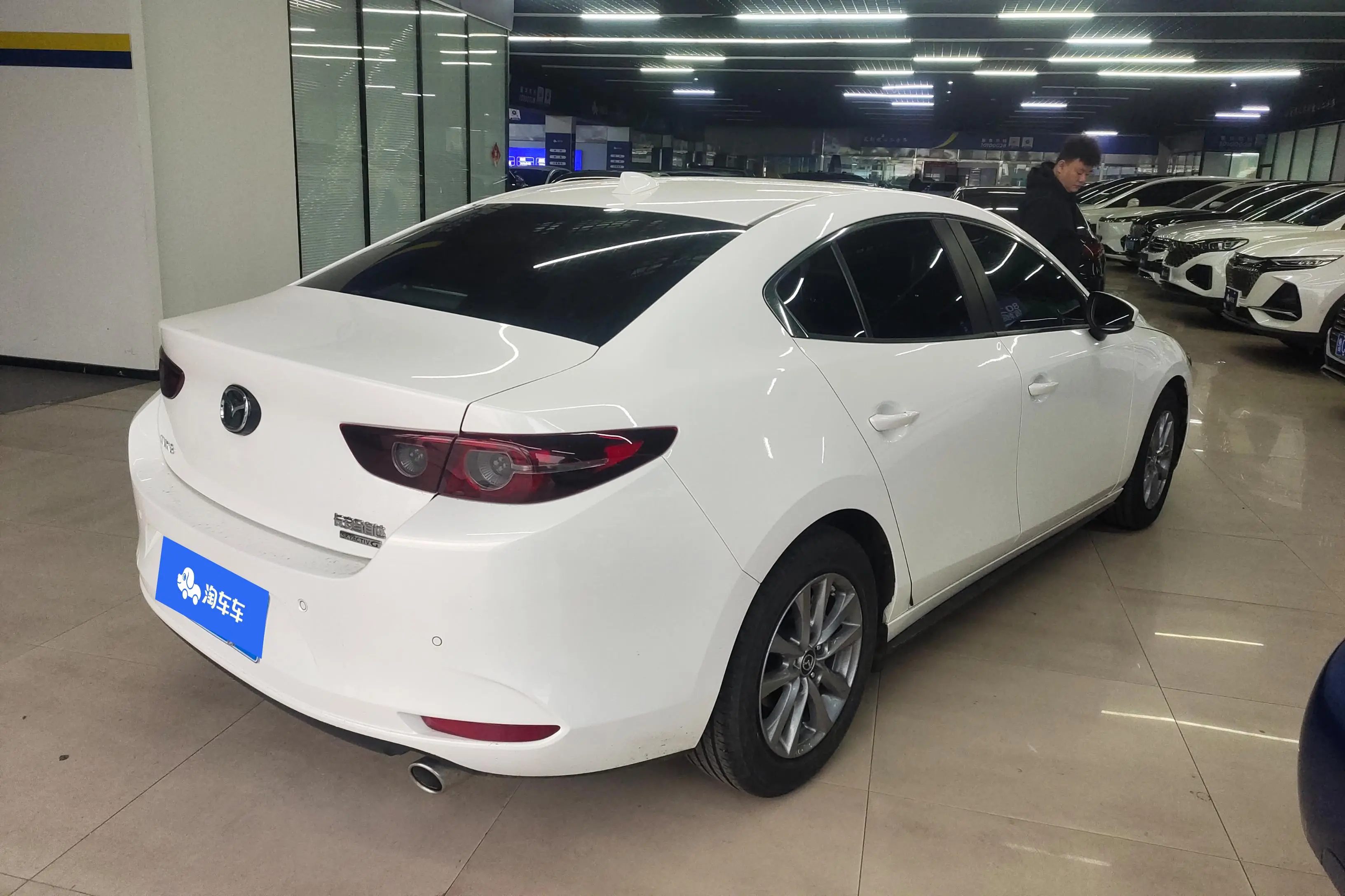 Mazda Axela