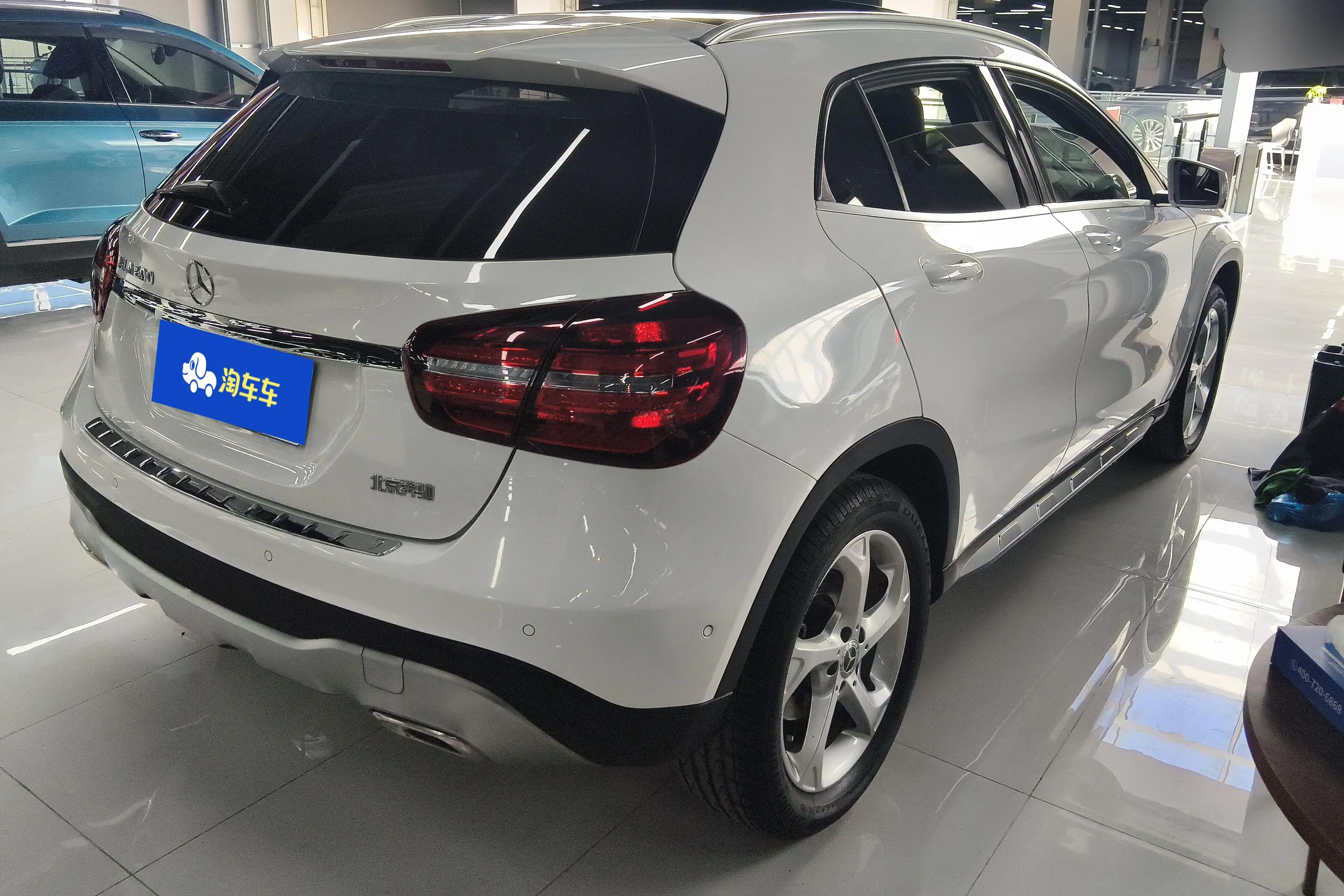 Mercedes-Benz GLA