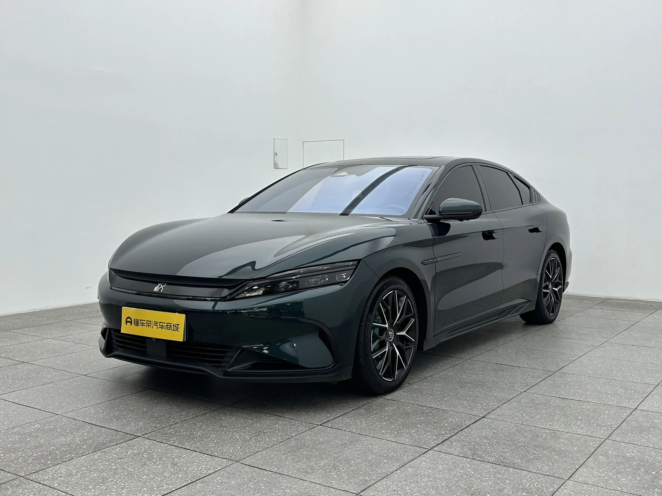 BYD Han EV