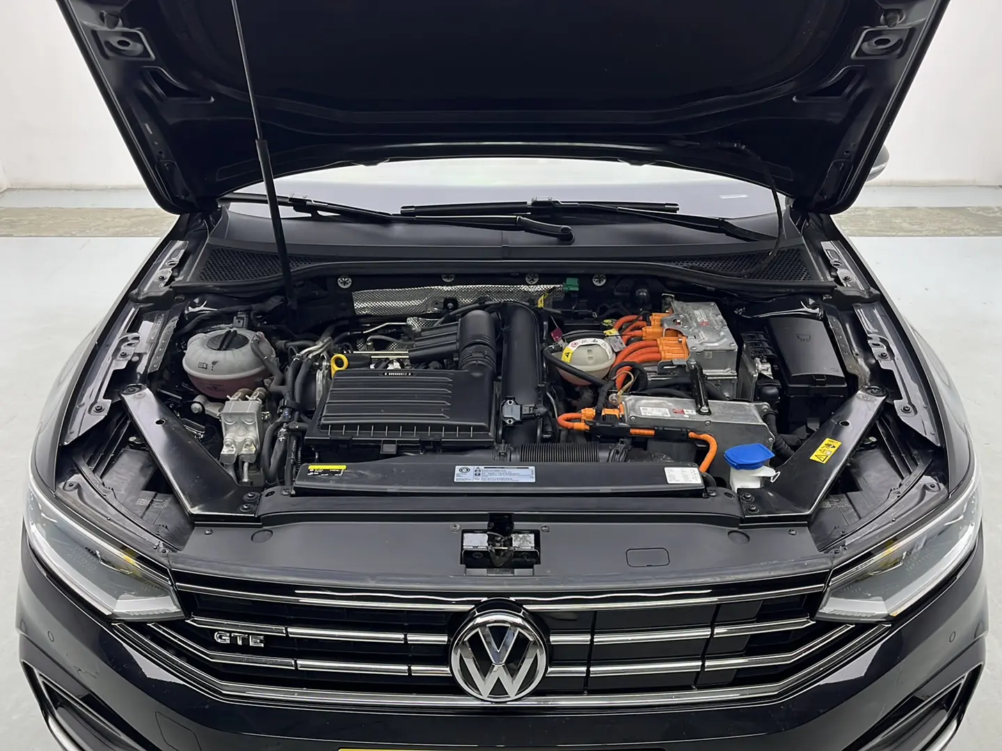 Volkswagen Magotan PHEV
