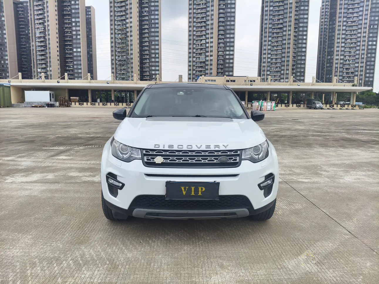 Land Rover Discover the magic