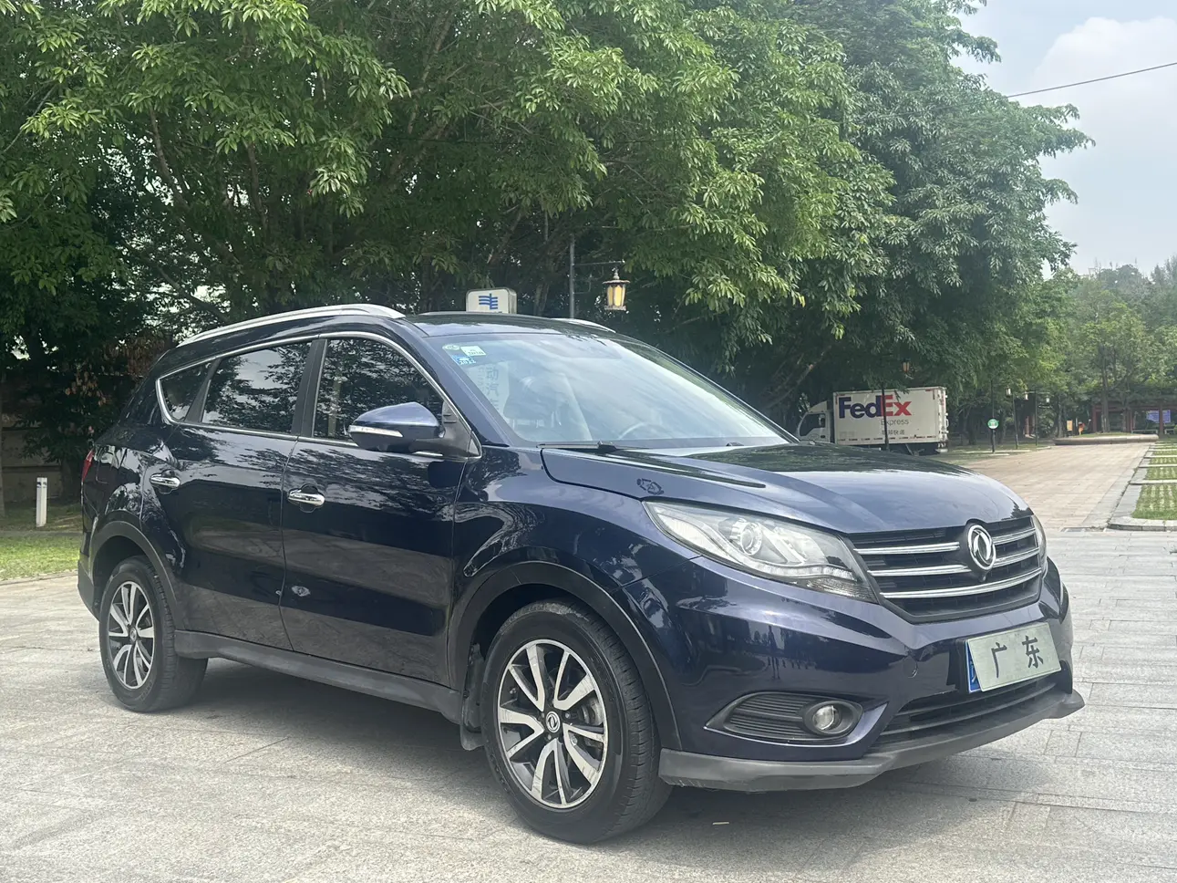 Dongfeng Fengon 580