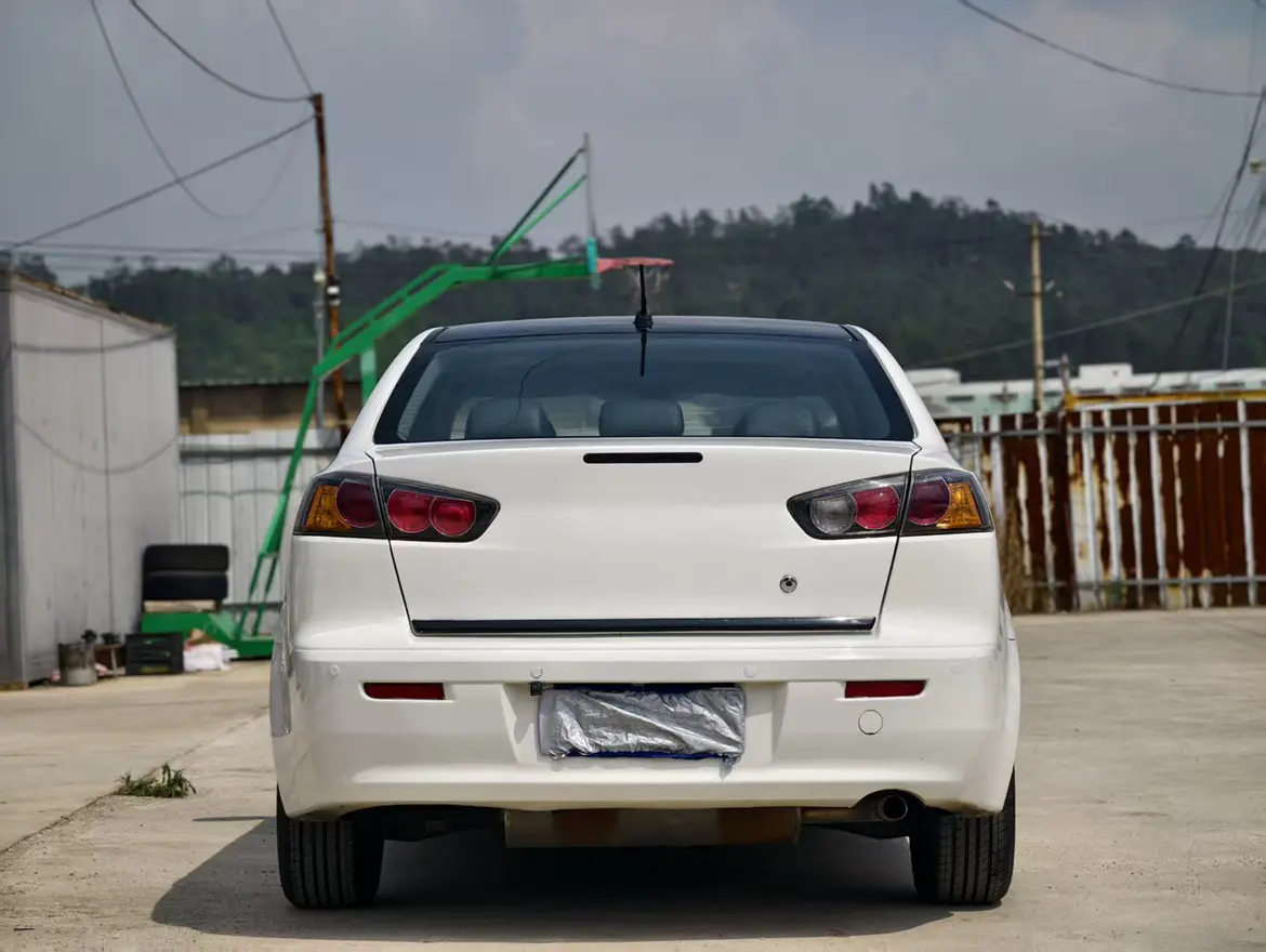 Mitsubishi Winged God