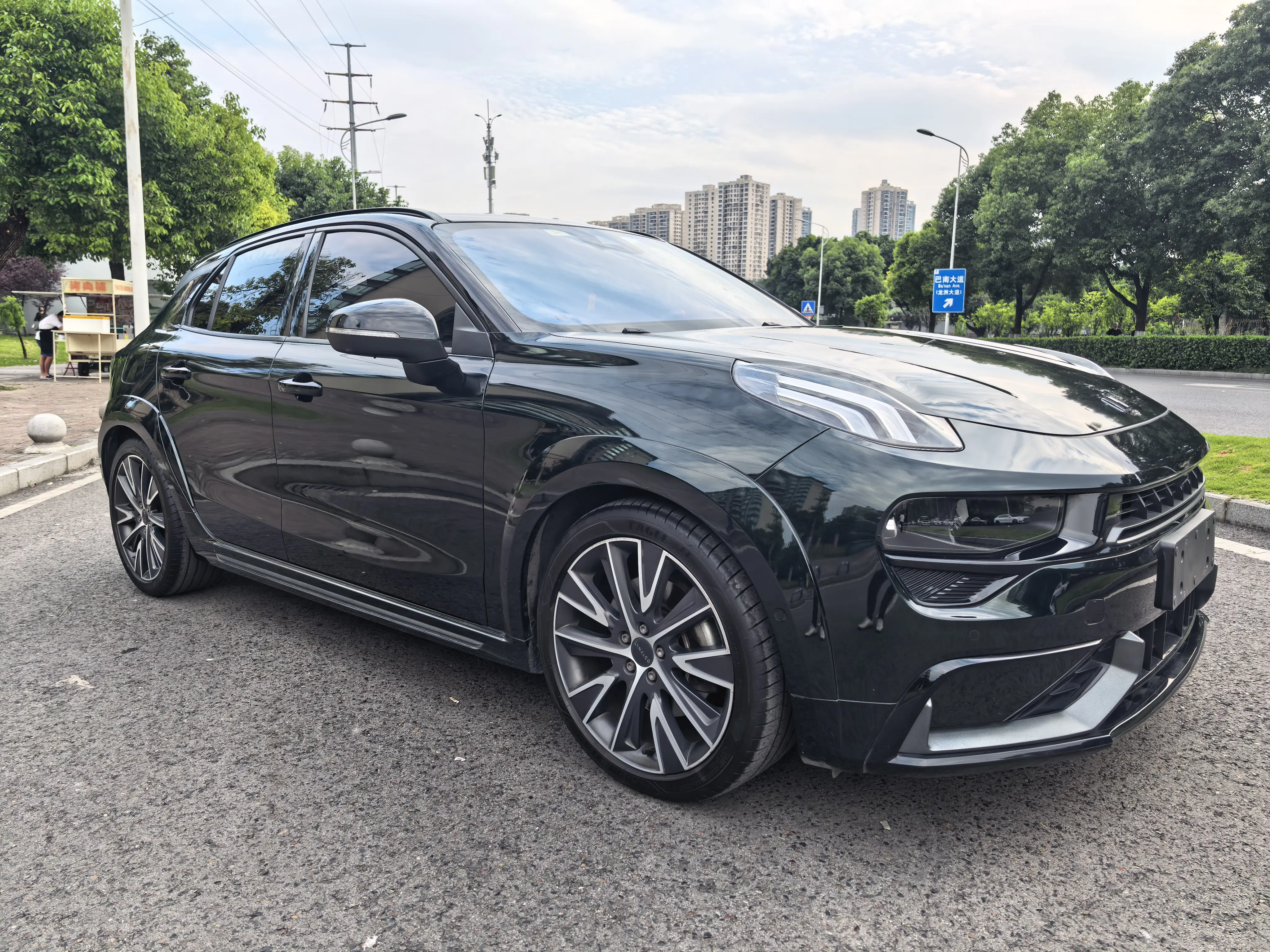 Lynk & Co 02 Hatchback