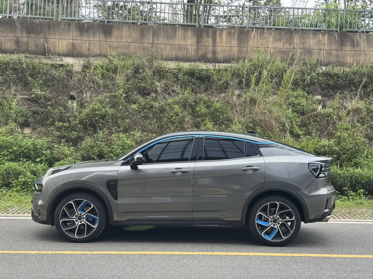 Lynk & Co 05
